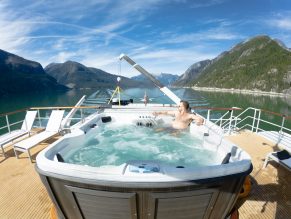 Whirlpool auf der MV Cascadia