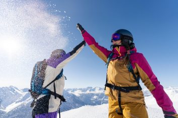 tyax-heli-skiing-68 - © Christie Fitzpatrick / Tyax Lodge & Heli Skiing