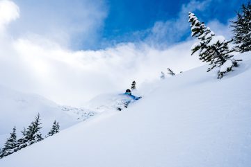 DSC09695 © Kili Weibel/White Wilderness Heliskiing